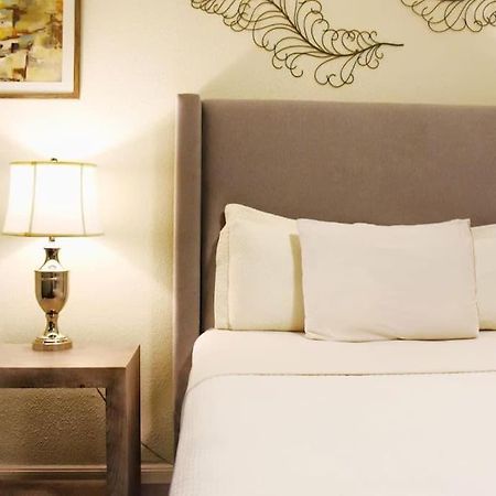 Montrose Pied-A-Terre Apartments Walking Distance To Museums Хьюстон Экстерьер фото